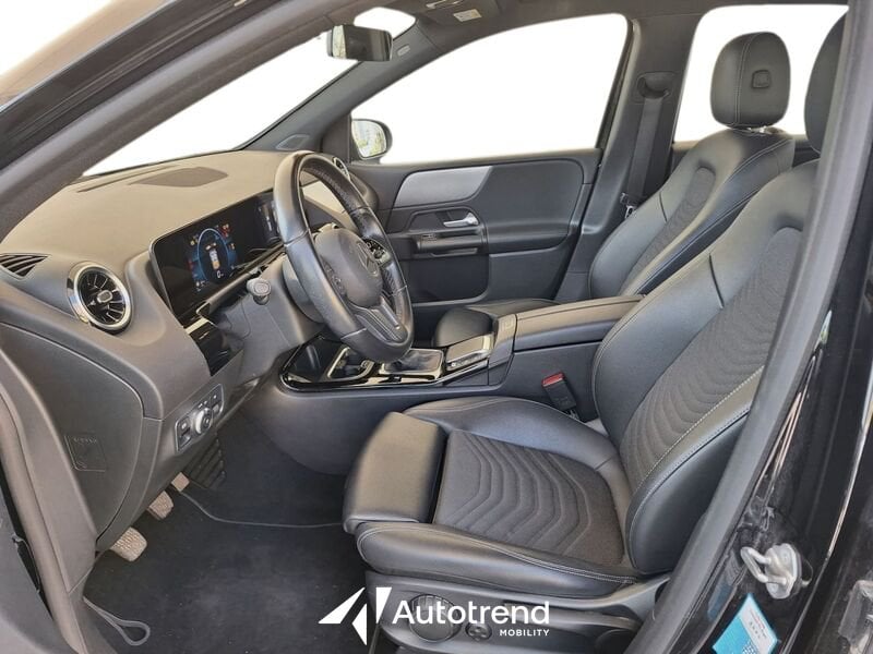 Mercedes-Benz   180d 116 CV NAVI LED Business Extra