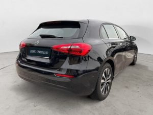Mercedes-Benz 200 d 150 CV Automatica NAVI Business