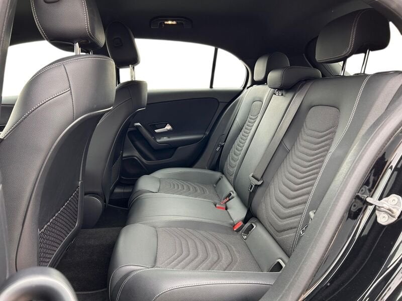 Mercedes-Benz   200 d 150 CV Automatica NAVI Business