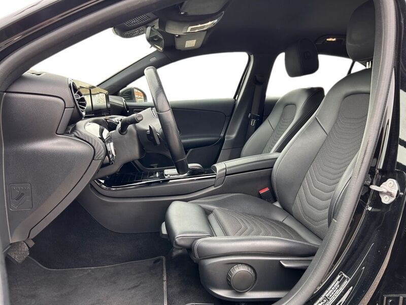 Mercedes-Benz   200 d 150 CV Automatica NAVI Business