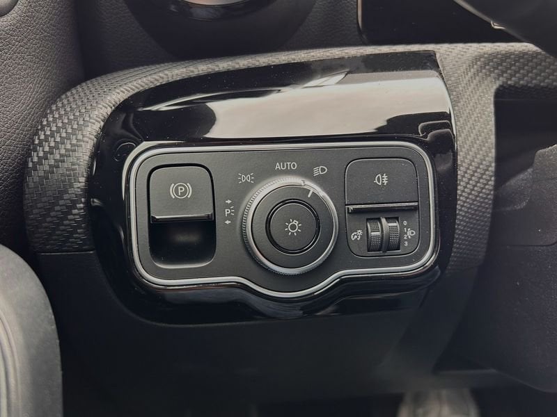 Mercedes-Benz   200 d 150 CV Automatica NAVI Business