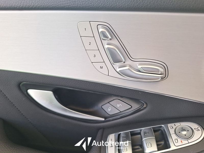 Mercedes-Benz   300 de 4Matic EQ Power Plug-in Hybrid 320 CV Automatica Premium