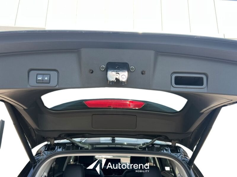 Nissan X-Trail  1.5 Hybrid 213 CV e-4orce 4WD Automatica Tekna 7 Posti