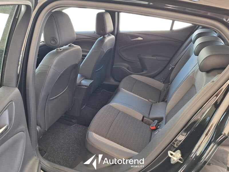 Opel Astra  1.5 CDTI 122 CV Business Elegance LED S&S