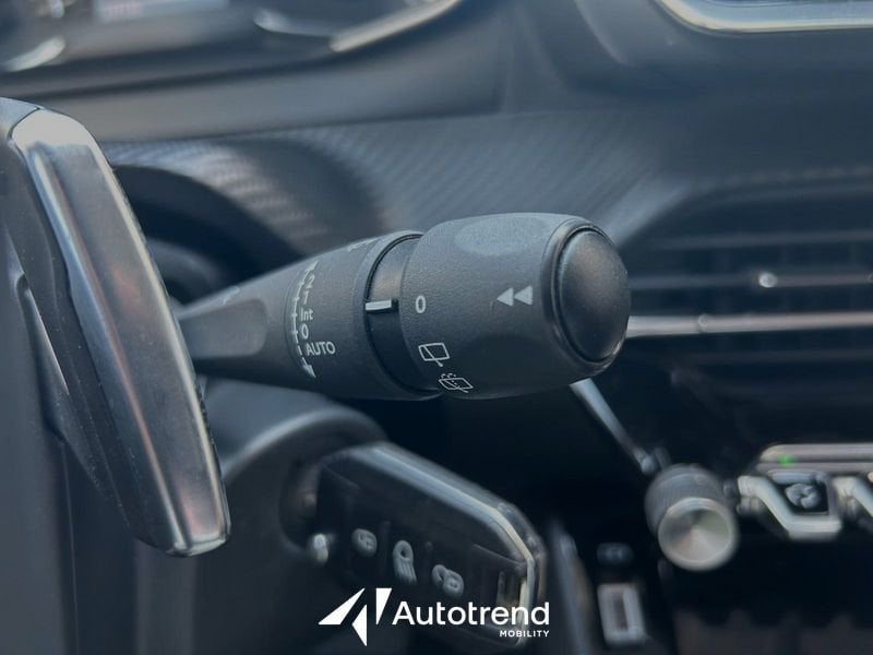 Peugeot 2008  1.5 BlueHDi 130 CV Automatica EAT8 Allure NAVI LED S&S