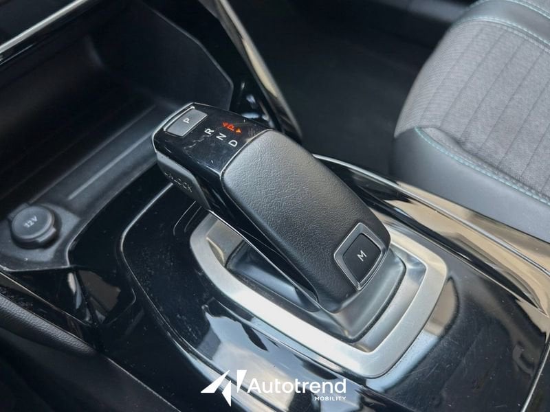 Peugeot 2008  1.5 BlueHDi 130 CV Automatica EAT8 Allure NAVI LED S&S