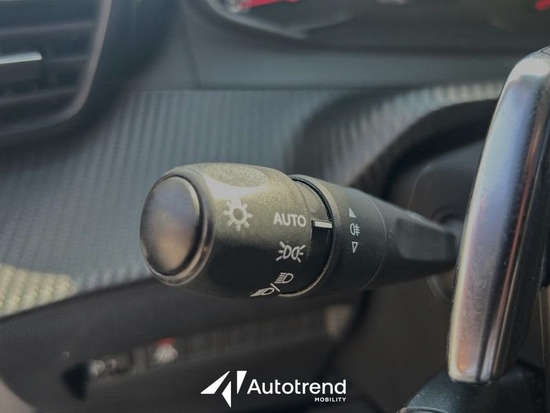 Peugeot 2008  1.5 BlueHDi 130 CV Automatica EAT8 Allure NAVI LED S&S