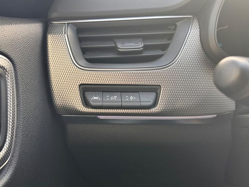 Renault   1.6 E-Tech Full Hybrid 145 CV Intens