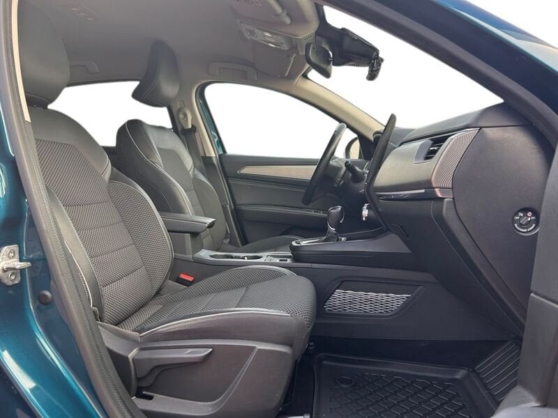 Renault   1.6 E-Tech Full Hybrid 145 CV Intens