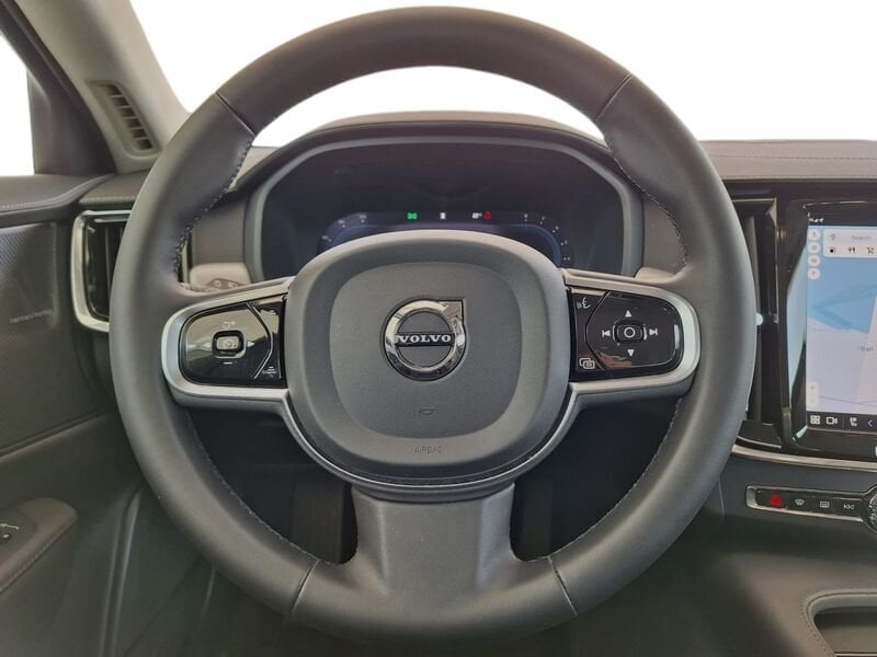 Volvo S90  B4 197+14 CV Mild Hibrid Benzina Automatica Plus Bright