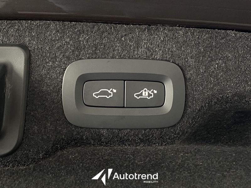 Volvo S90  B5 235+14 CV AWD Mild Hybrid Diesel Automatica Inscription