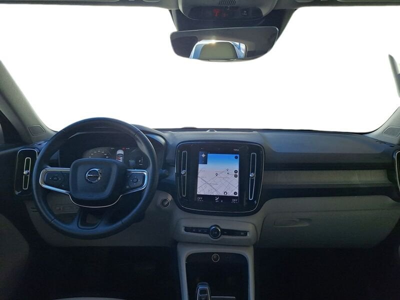 Volvo   T4 129+14 CV Recharge Plug-In Hybrid Inscription
