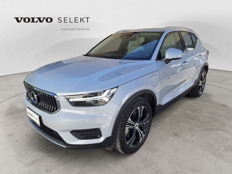 Volvo   T4 129+14 CV Recharge Plug-In Hybrid Inscription