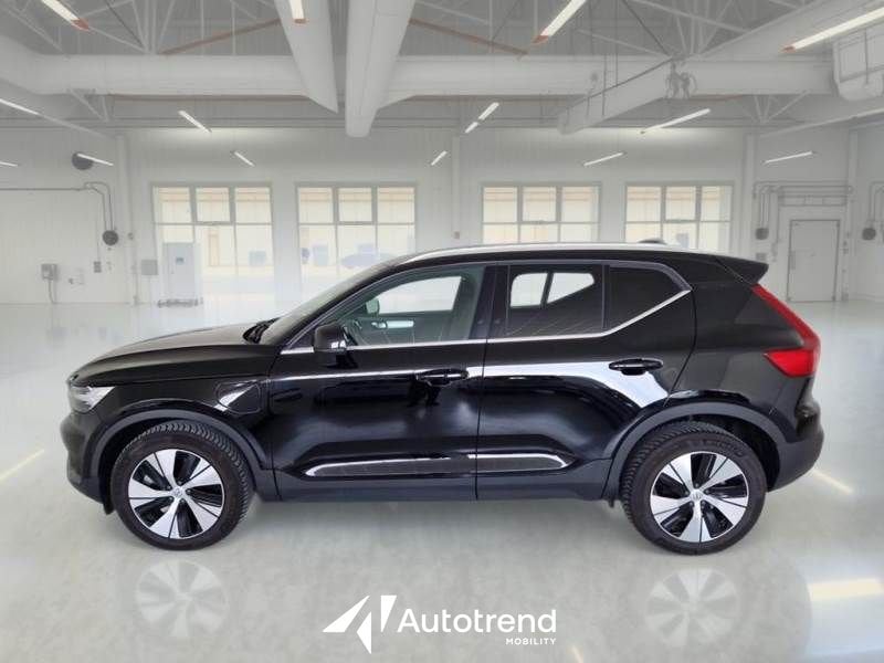 Volvo   T4 129+82 CV Plug-in Hybrid Automatica Recharge Inscription Expression