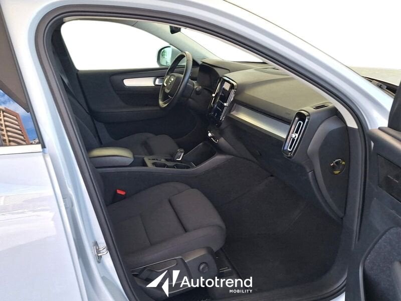 Volvo   T4 129+82 CV Plug-in Hybrid Automatica Recharge Inscription Expression