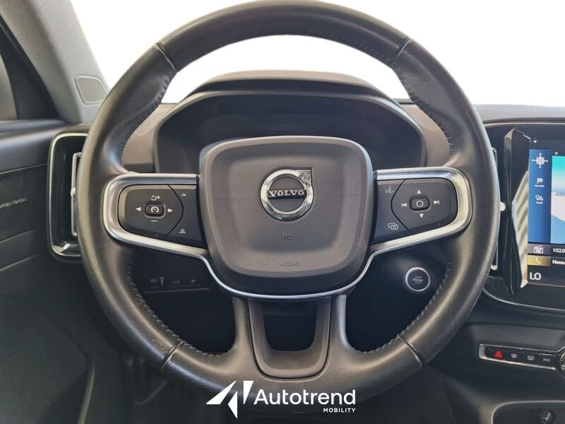 Volvo   T4 129+82 CV Plug-in Hybrid Automatica Recharge Inscription Expression