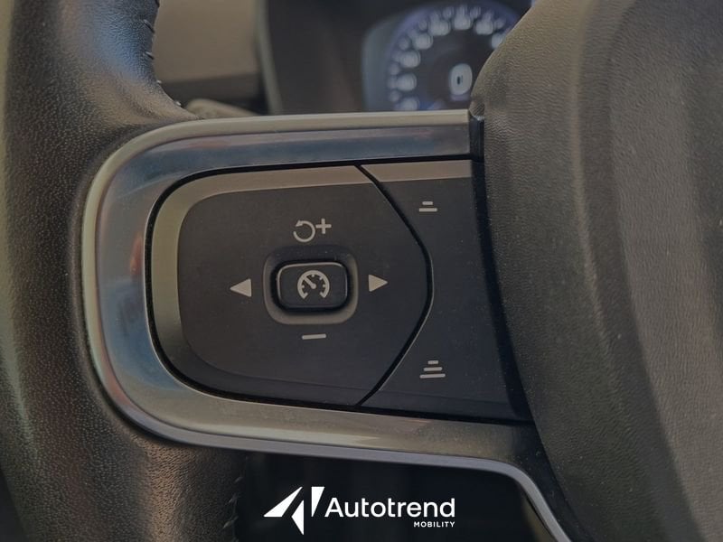 Volvo   T4 129+82 CV Plug-in Hybrid Automatica Recharge Inscription Expression