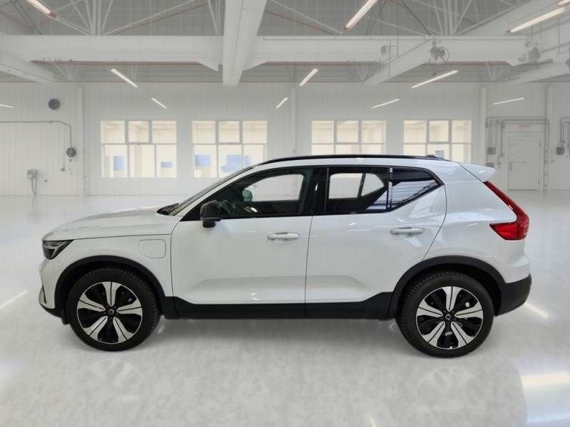 Volvo   T4 129+82 CV Plug-In Hybrid Automatica Recharge Ultimate Dark N1 Autocarro