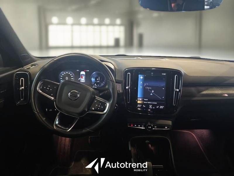 Volvo   T4 129+82 CV Plug-In Hybrid Automatica Recharge Ultimate Dark N1 Autocarro