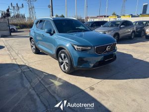 Volvo   T4 Recharge Plug-in Hybrid 129+82 CV Automatico Core in Conto Vendita