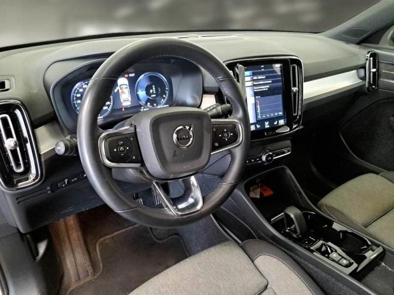 Volvo   T5 180+82 CV Plug-In Hybrid Recharge Plus Dark
