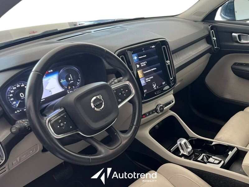 Volvo   T5 180+82 CV Recharge Plug-In Hybrid Inscription