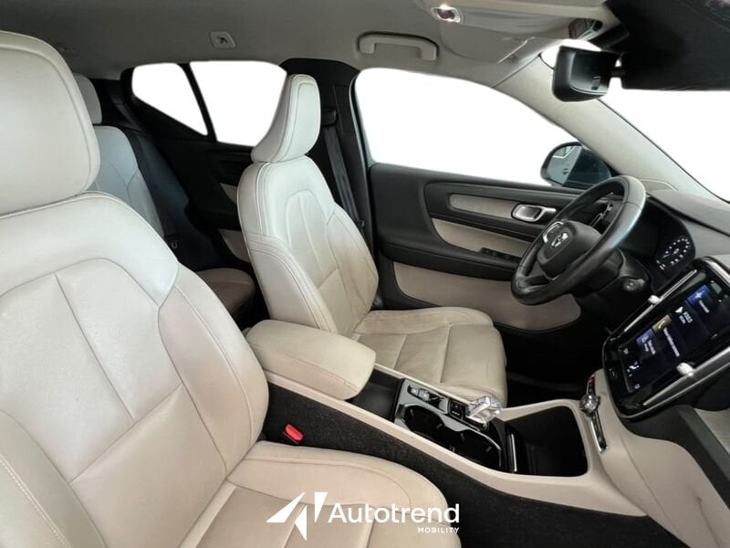 Volvo   T5 180+82 CV Recharge Plug-In Hybrid Inscription