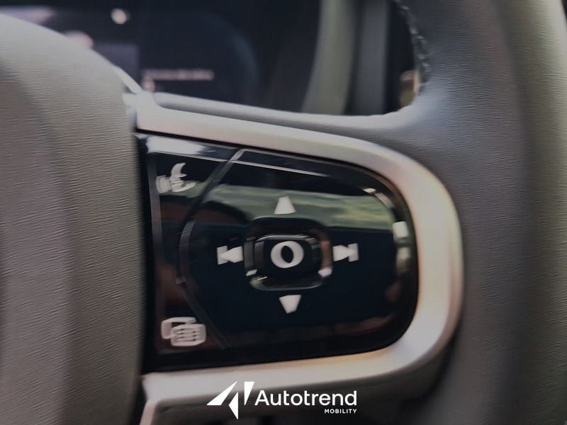 Volvo   T6 Plug-in Hybrid 253+145 CV AWD Automatico Plus Dark