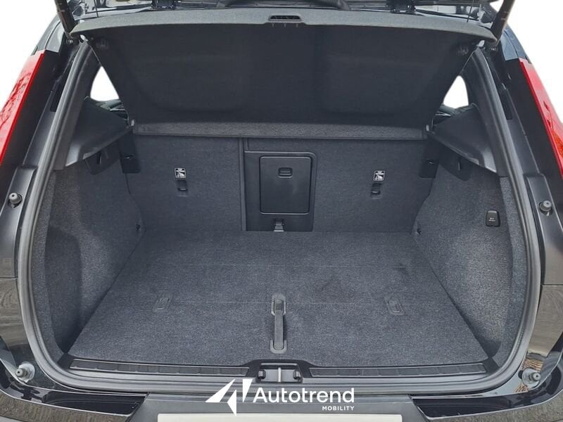 Volvo XC40  B3 163+14 CV Automatico LED Core