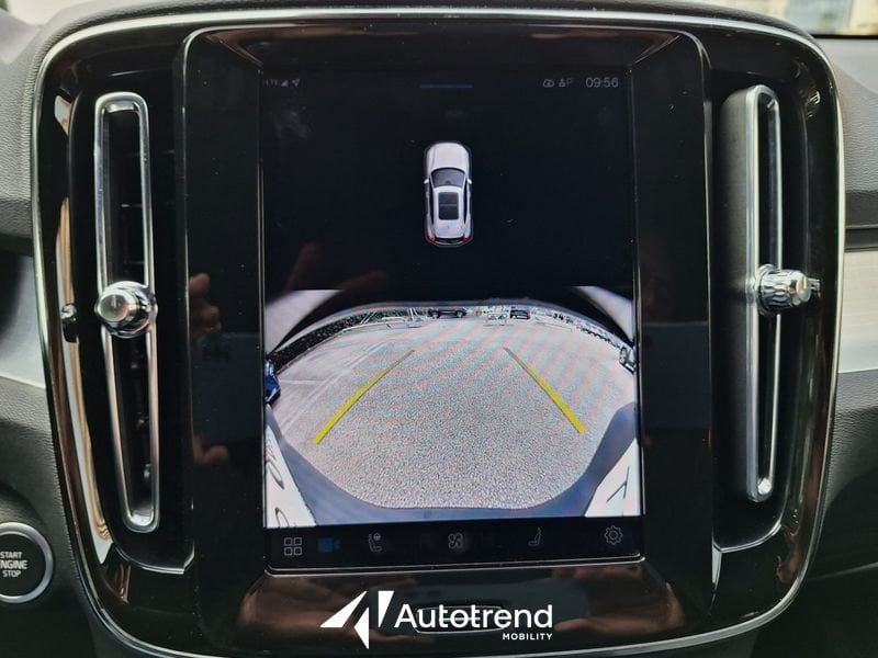 Volvo XC40  B3 163+14 CV Automatico LED Core