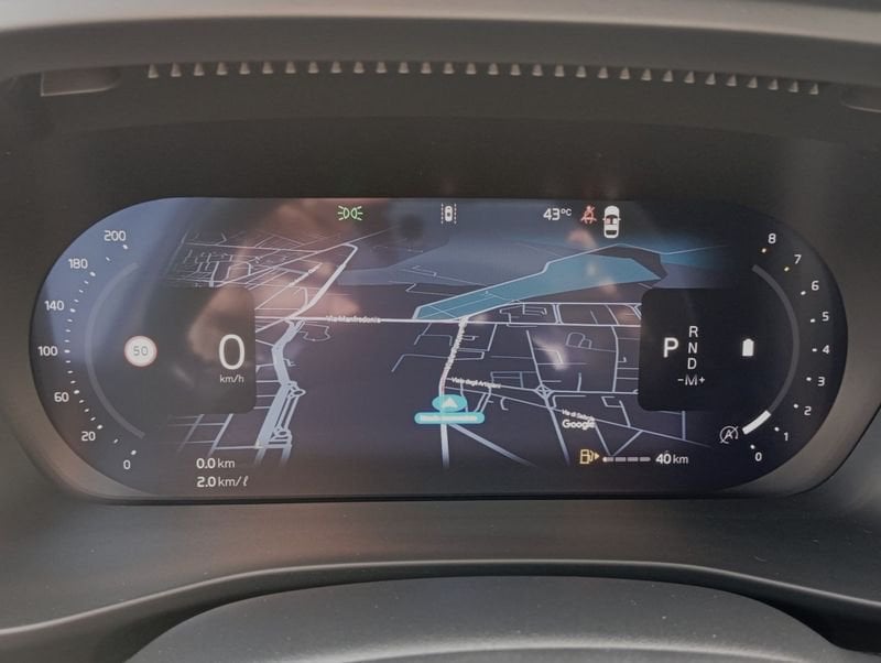 Volvo XC40  B3 163+14 CV Automatico TETTO LED Ultra Black Edition