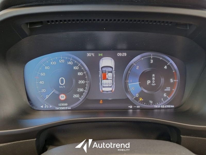 Volvo XC40  D3 150 CV Automatica Momentum