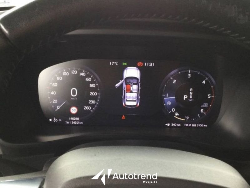 Volvo XC40  D3 150 CV AWD Automatica NAVI LED Business Plus