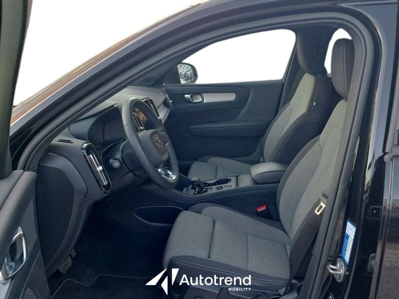 Volvo XC40  T2 129 CV Automatica NAVI LED Core