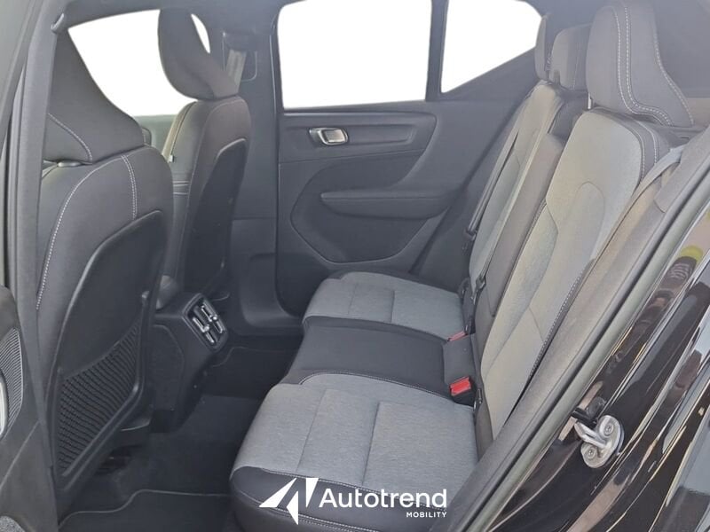 Volvo XC40  T2 129 CV Automatica NAVI LED Core