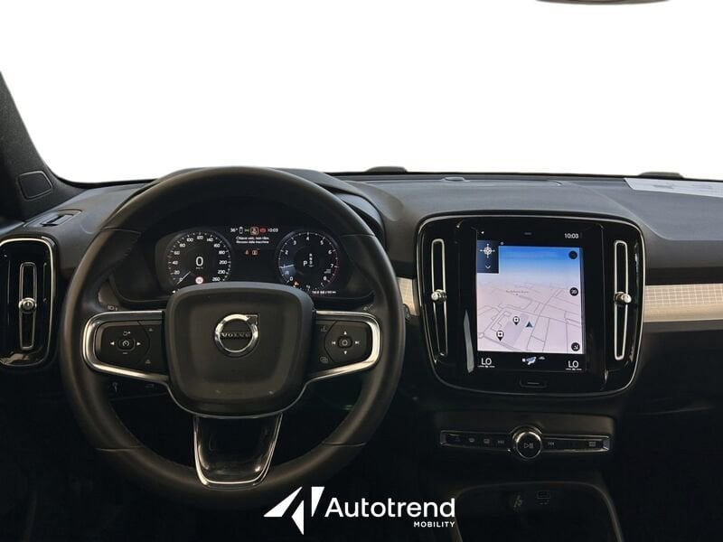 Volvo XC40  T2 129 CV Automatica NAVI LED Core