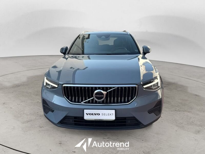 Volvo XC40  T2 129 CV Automatico Core N1 Autocarro