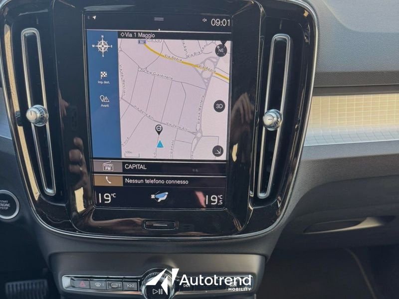 Volvo XC40  T2 129 CV Automatico Core N1 Autocarro