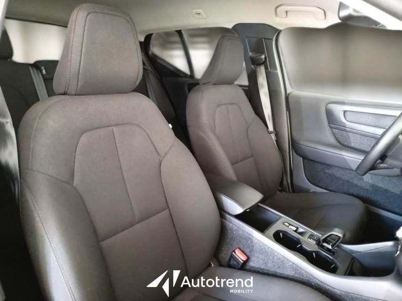 Volvo XC40  T2 129 CV Automatico Core N1 Autocarro