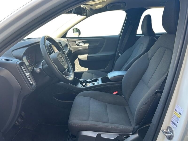 Volvo XC40  T2 129 CV Automatico NAVI LED Business