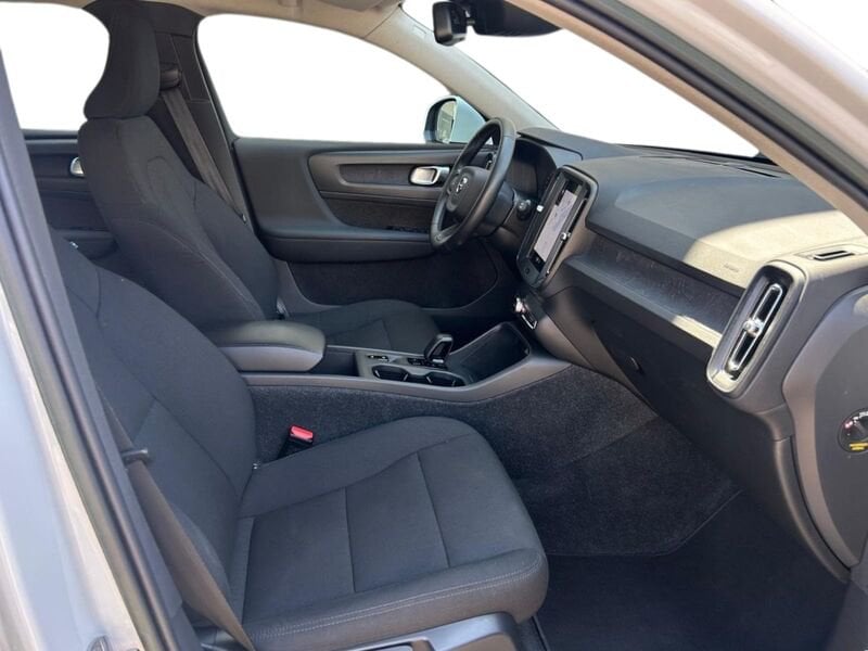 Volvo XC40  T2 129 CV Automatico NAVI LED Business