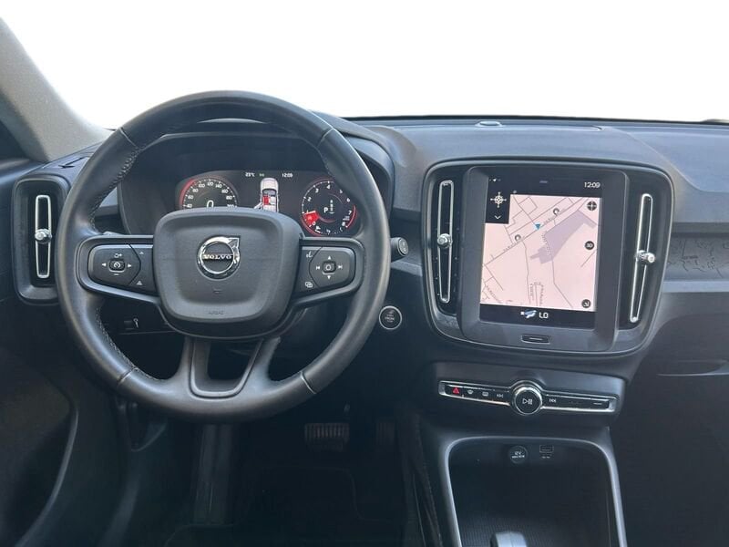 Volvo XC40  T2 129 CV Automatico NAVI LED Business