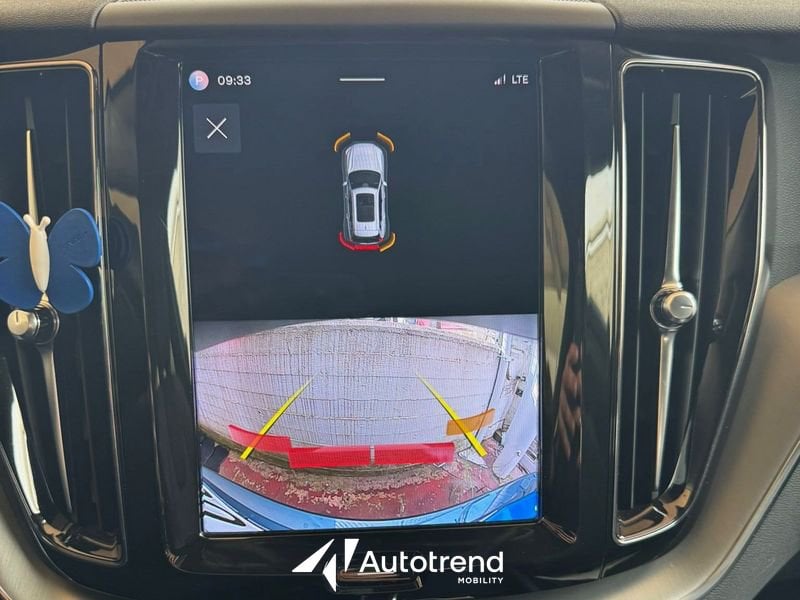 Volvo XC60  B4 197+14 CV Automatico Mild Hybrid Diesel Core