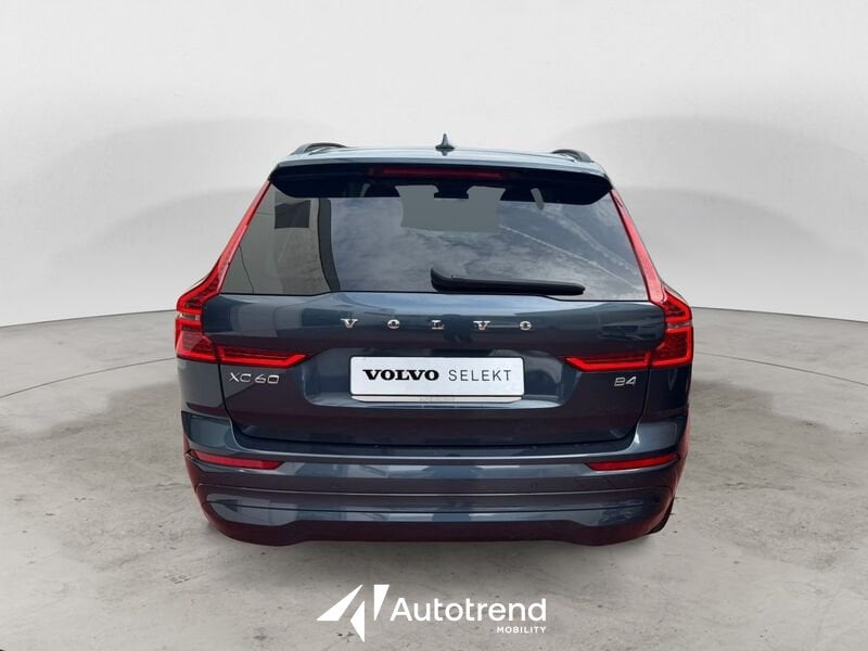 Volvo XC60  B4 197+14 CV Automatico Mild Hybrid Diesel Core