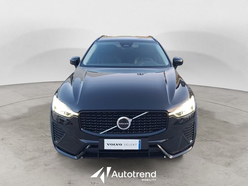 Volvo XC60  B4 197+14 CV Automatico Mild Hybrid Diesel Plus Dark