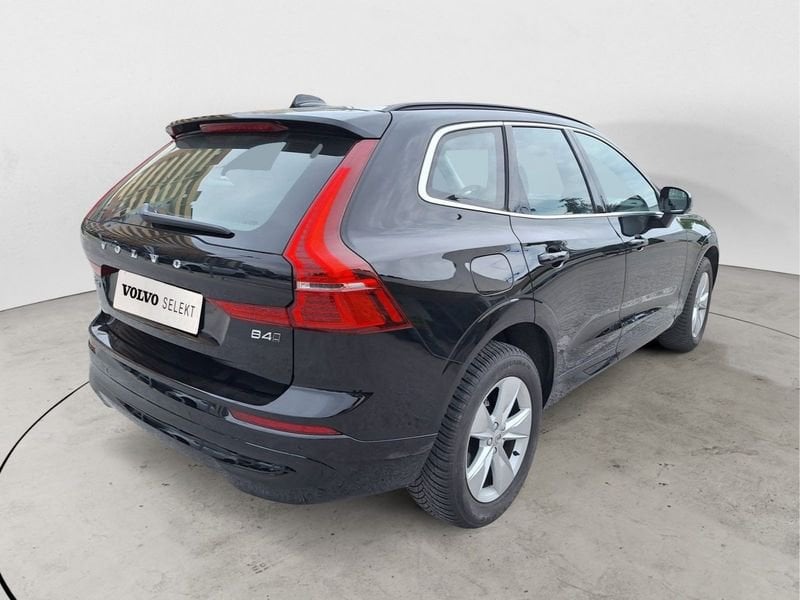 Volvo XC60  B4 197+14 CV AWD Automatico Mild Hybrid Diesel Core
