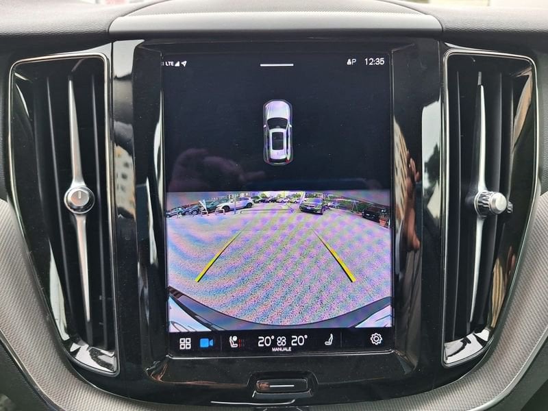 Volvo XC60  B4 197+14 CV AWD Automatico Mild Hybrid Diesel Core