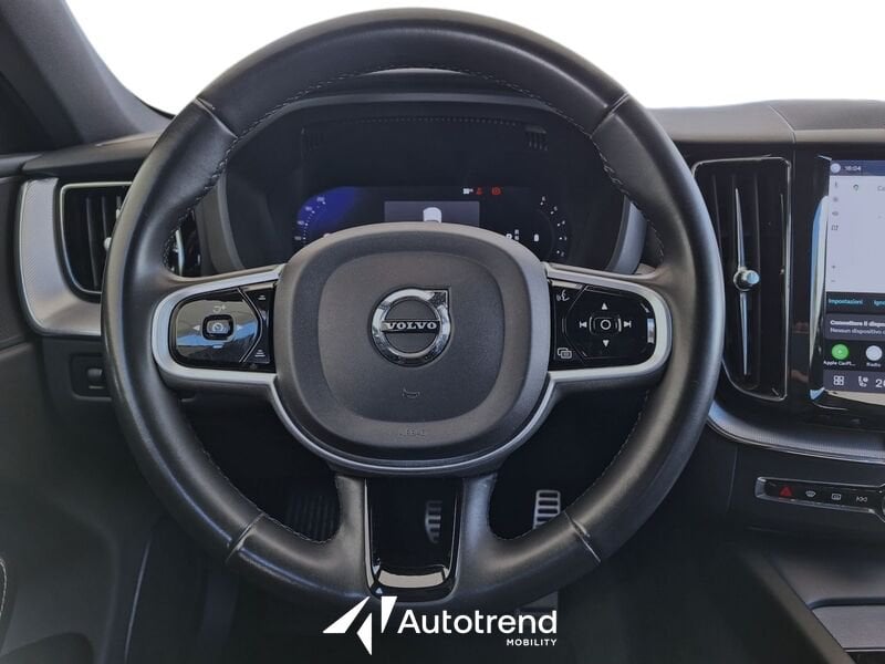 Volvo XC60  B4 197+14 CV AWD Automatico Mild Hybrid Diesel R-Design