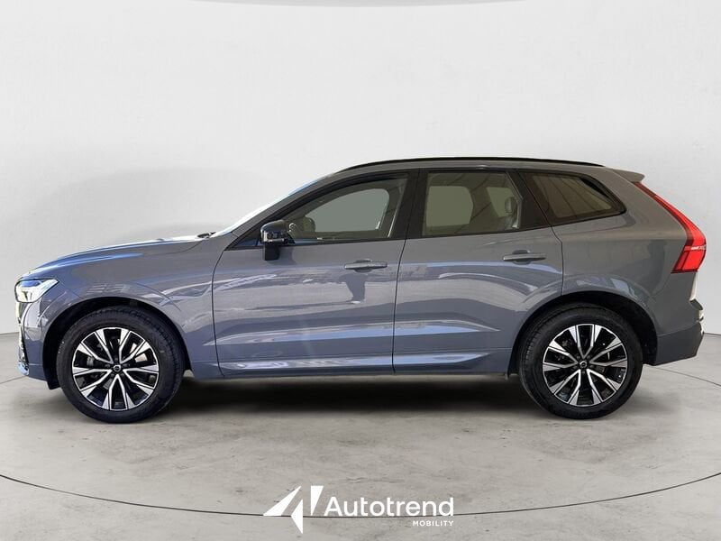 Volvo XC60  B4 197+14 CV AWD Mild Hybrid Automatico Plus Dark N1 Autocarro