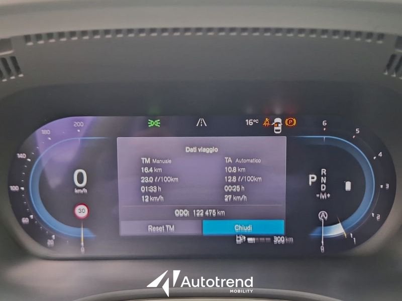 Volvo XC60  B4 197+14 CV AWD Mild Hybrid Diesel Automatico Ultimate Bright
